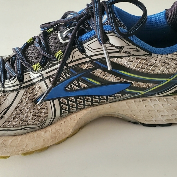 Brooks GTS-15 Mens Running Shoes Size 11.5 Narrow main image 4